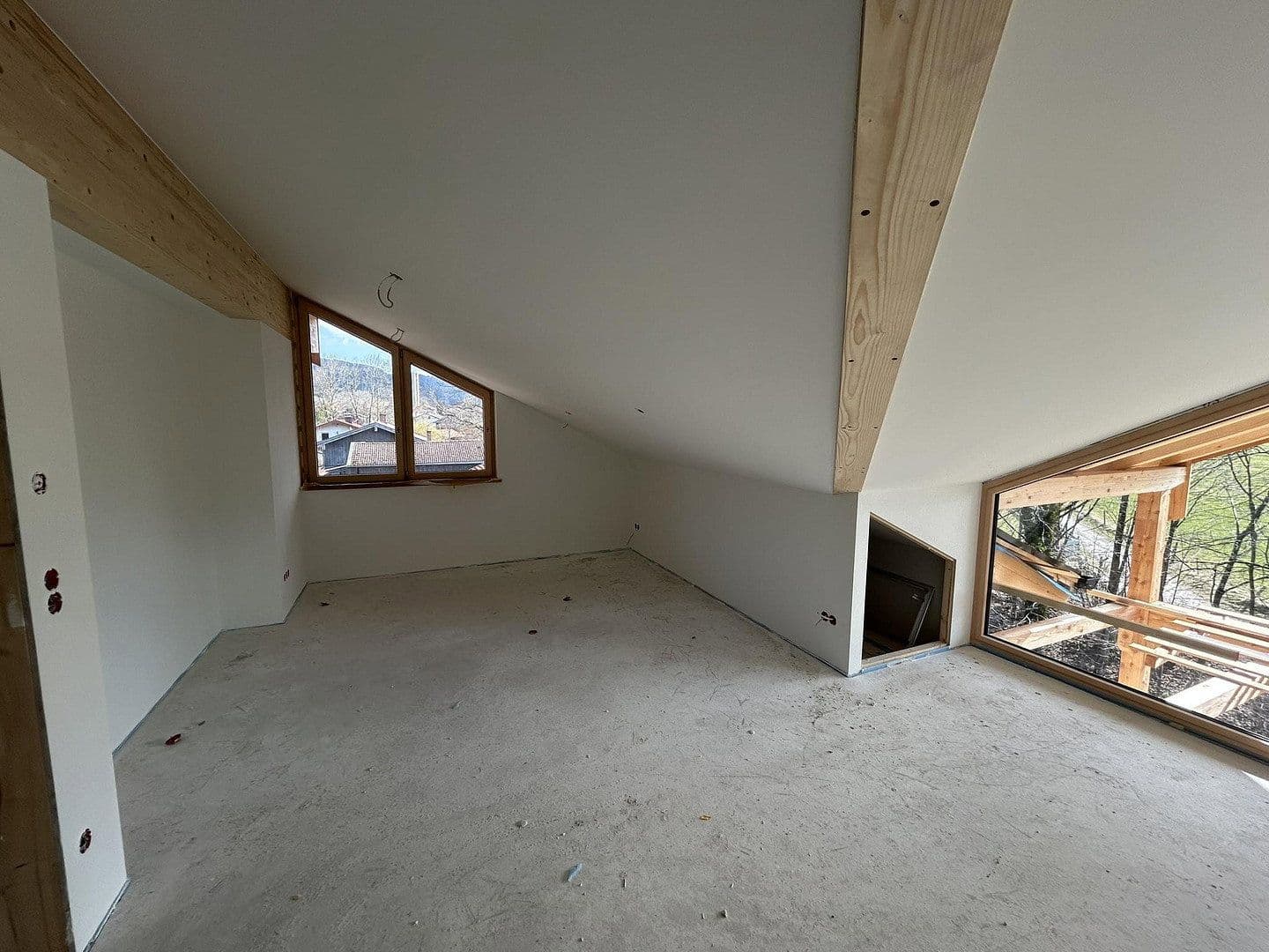 Pronájem bytu 3+1 94 m², Hausham, Bavorsko Pronájem bytu 3+1 94 m², Hausham, Bavorsko