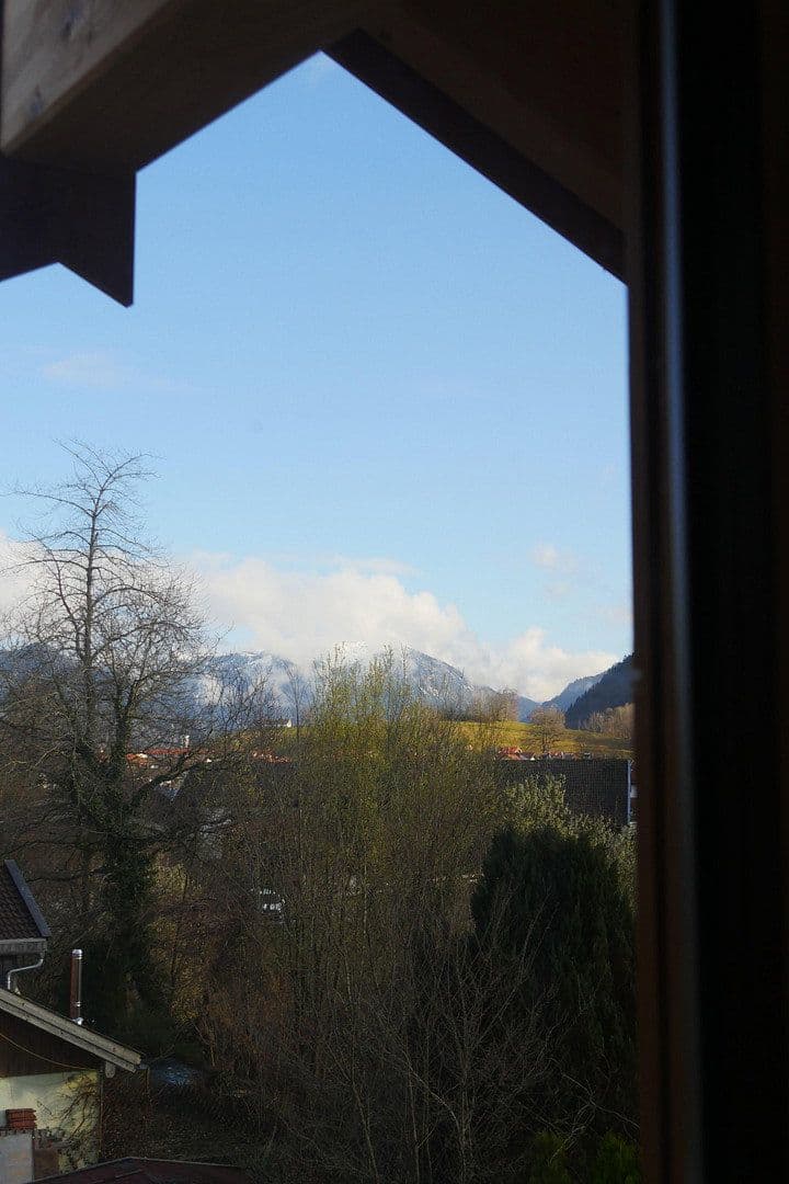 Pronájem bytu 3+1 94 m², Hausham, Bavorsko Pronájem bytu 3+1 94 m², Hausham, Bavorsko