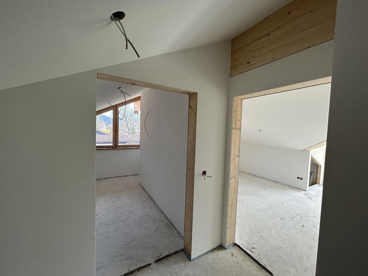 Pronájem bytu 3+1 94 m², Hausham, Bavorsko Pronájem bytu 3+1 94 m², Hausham, Bavorsko