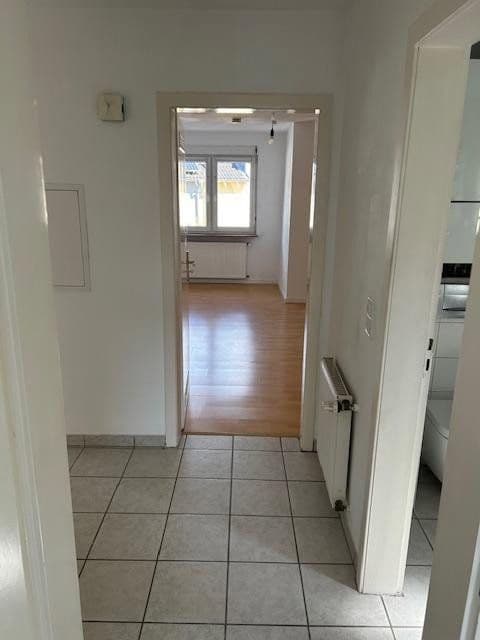 Pronájem bytu 2+1 50 m², Leverkusen Bergisch-Neukirchen, Severní Porýní-Vestfálsko Pronájem bytu 2+1 50 m², Leverkusen Bergisch-Neukirchen, Severní Porýní-Vestfálsko