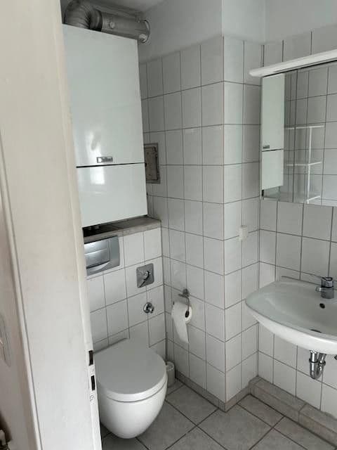 Pronájem bytu 2+1 50 m², Leverkusen Bergisch-Neukirchen, Severní Porýní-Vestfálsko Pronájem bytu 2+1 50 m², Leverkusen Bergisch-Neukirchen, Severní Porýní-Vestfálsko