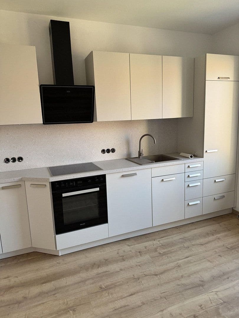 Pronájem bytu 2+1 82 m², Delligsen, Dolní Sasko Pronájem bytu 2+1 82 m², Delligsen, Dolní Sasko
