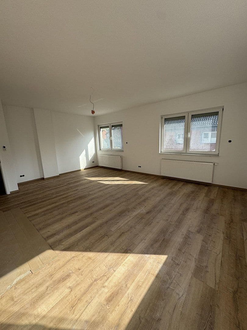 Pronájem bytu 2+1 82 m², Delligsen, Dolní Sasko Pronájem bytu 2+1 82 m², Delligsen, Dolní Sasko