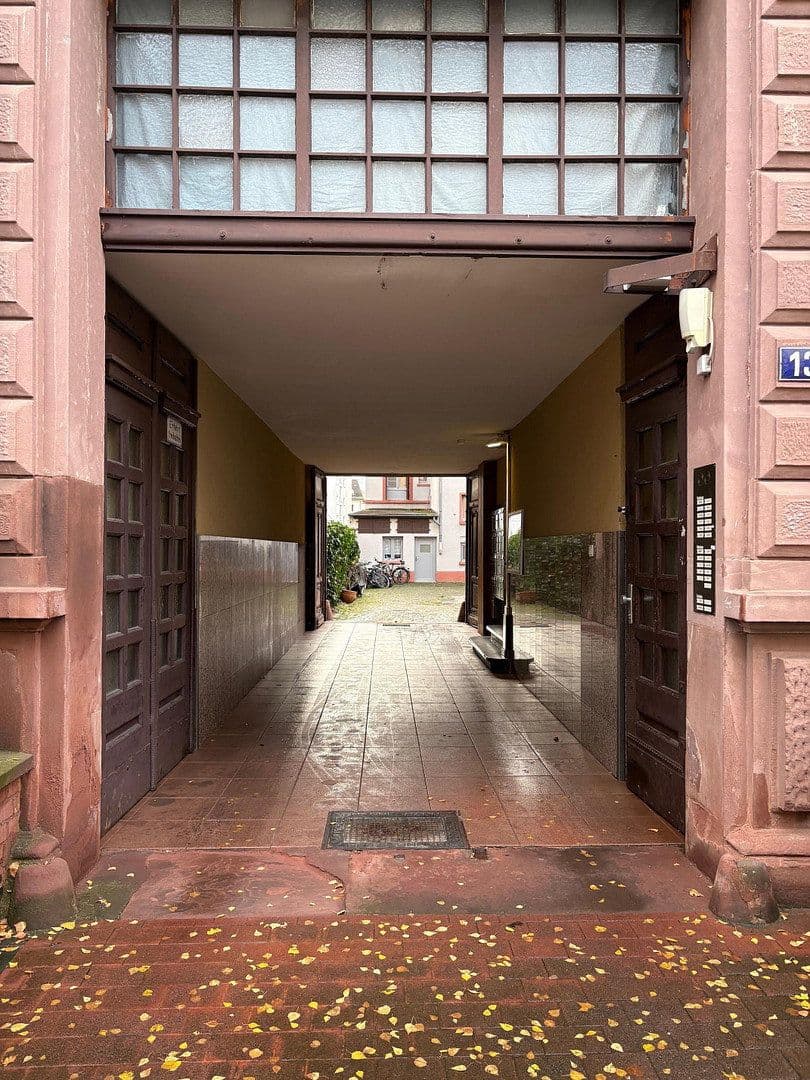 Pronájem bytu 2+1 46 m², Frankfurt am Main, Hessen Pronájem bytu 2+1 46 m², Frankfurt am Main, Hessen