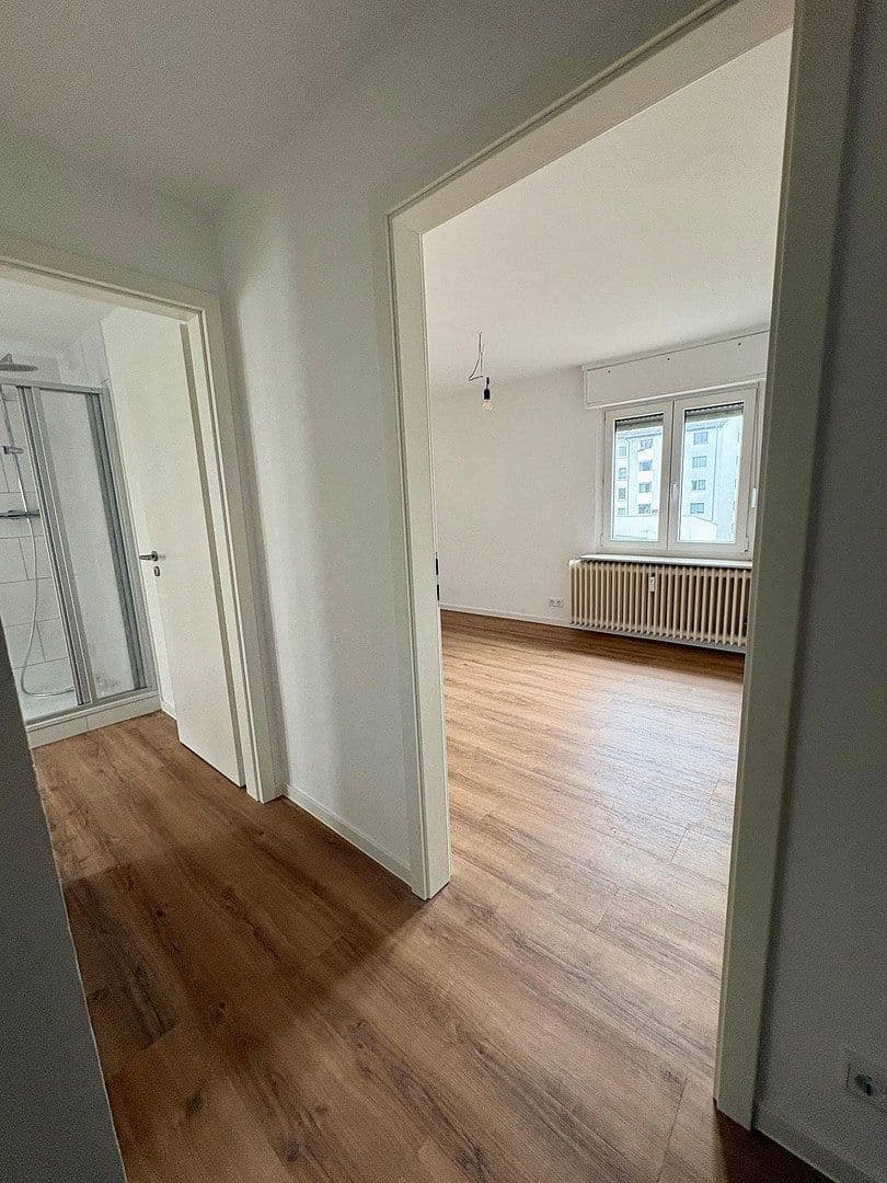 Pronájem bytu 2+1 46 m², Frankfurt am Main, Hessen Pronájem bytu 2+1 46 m², Frankfurt am Main, Hessen