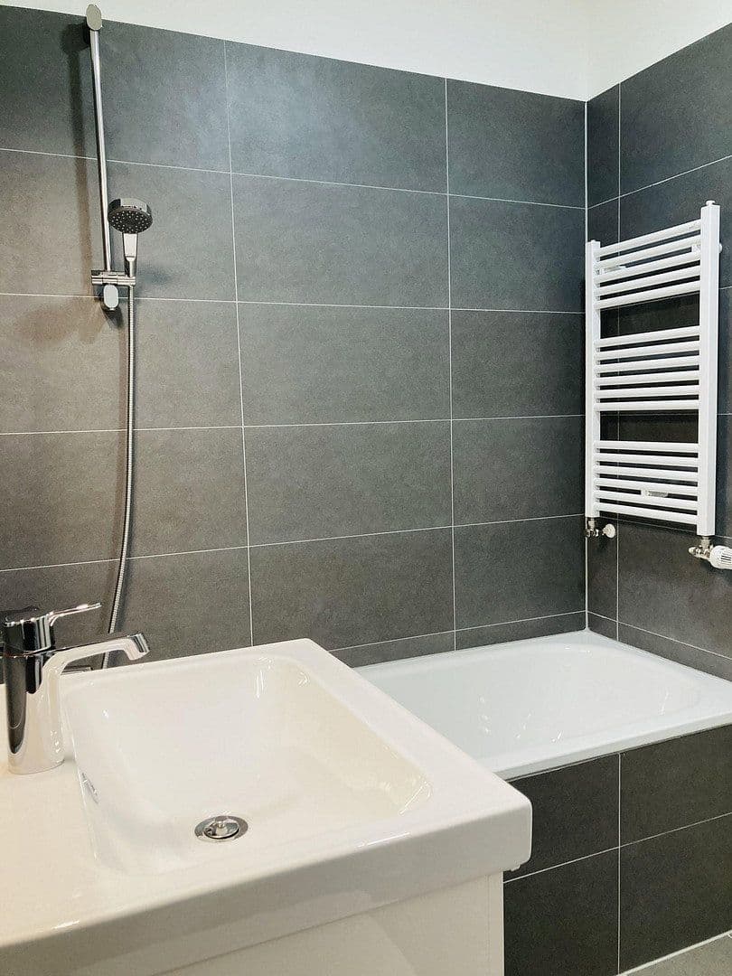 Pronájem bytu 2+1 45 m², Ernst-Thälmann-Ring 59, Greifswald, Mecklenburg-Vorpommern Pronájem bytu 2+1 45 m², Ernst-Thälmann-Ring 59, Greifswald, Mecklenburg-Vorpommern