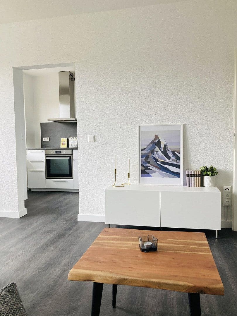 Pronájem bytu 2+1 45 m², Ernst-Thälmann-Ring 59, Greifswald, Mecklenburg-Vorpommern Pronájem bytu 2+1 45 m², Ernst-Thälmann-Ring 59, Greifswald, Mecklenburg-Vorpommern