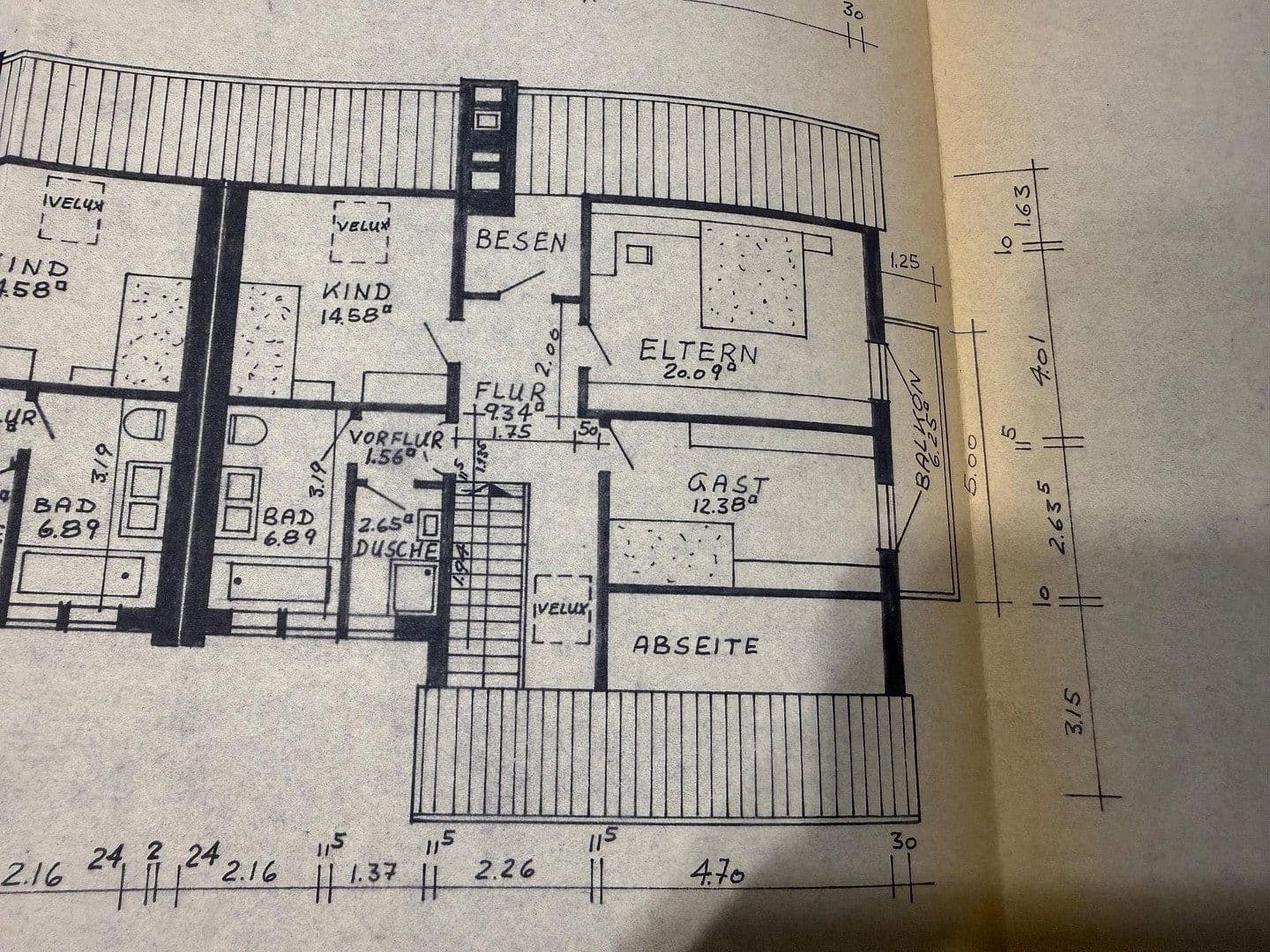 Prodej domu 165 m², pozemek 768 m², Stuhr, Dolní Sasko Prodej domu 165 m², pozemek 768 m², Stuhr, Dolní Sasko