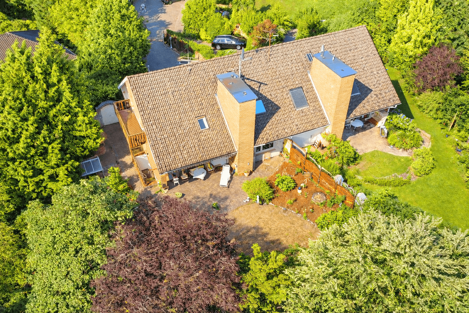 Prodej domu 165 m², pozemek 768 m², Stuhr, Dolní Sasko Prodej domu 165 m², pozemek 768 m², Stuhr, Dolní Sasko