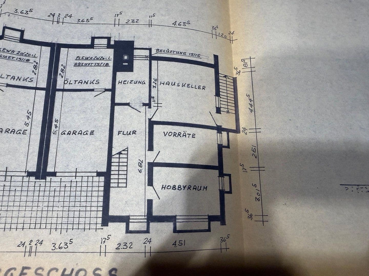 Prodej domu 165 m², pozemek 768 m², Stuhr, Dolní Sasko Prodej domu 165 m², pozemek 768 m², Stuhr, Dolní Sasko