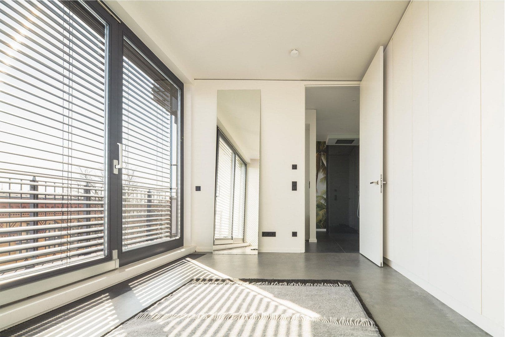 Prodej bytu 2+1 126 m², Graefestrasse 80, Berlin, Berlín Prodej bytu 2+1 126 m², Graefestrasse 80, Berlin, Berlín