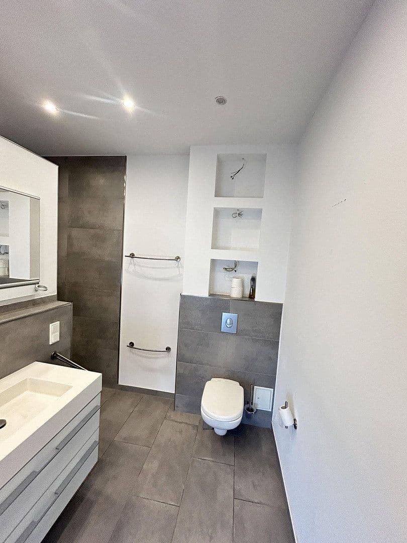 Prodej bytu 5+kk 226 m², Lambertusstr. 36, Troisdorf, Severní Porýní-Vestfálsko Prodej bytu 5+kk 226 m², Lambertusstr. 36, Troisdorf, Severní Porýní-Vestfálsko