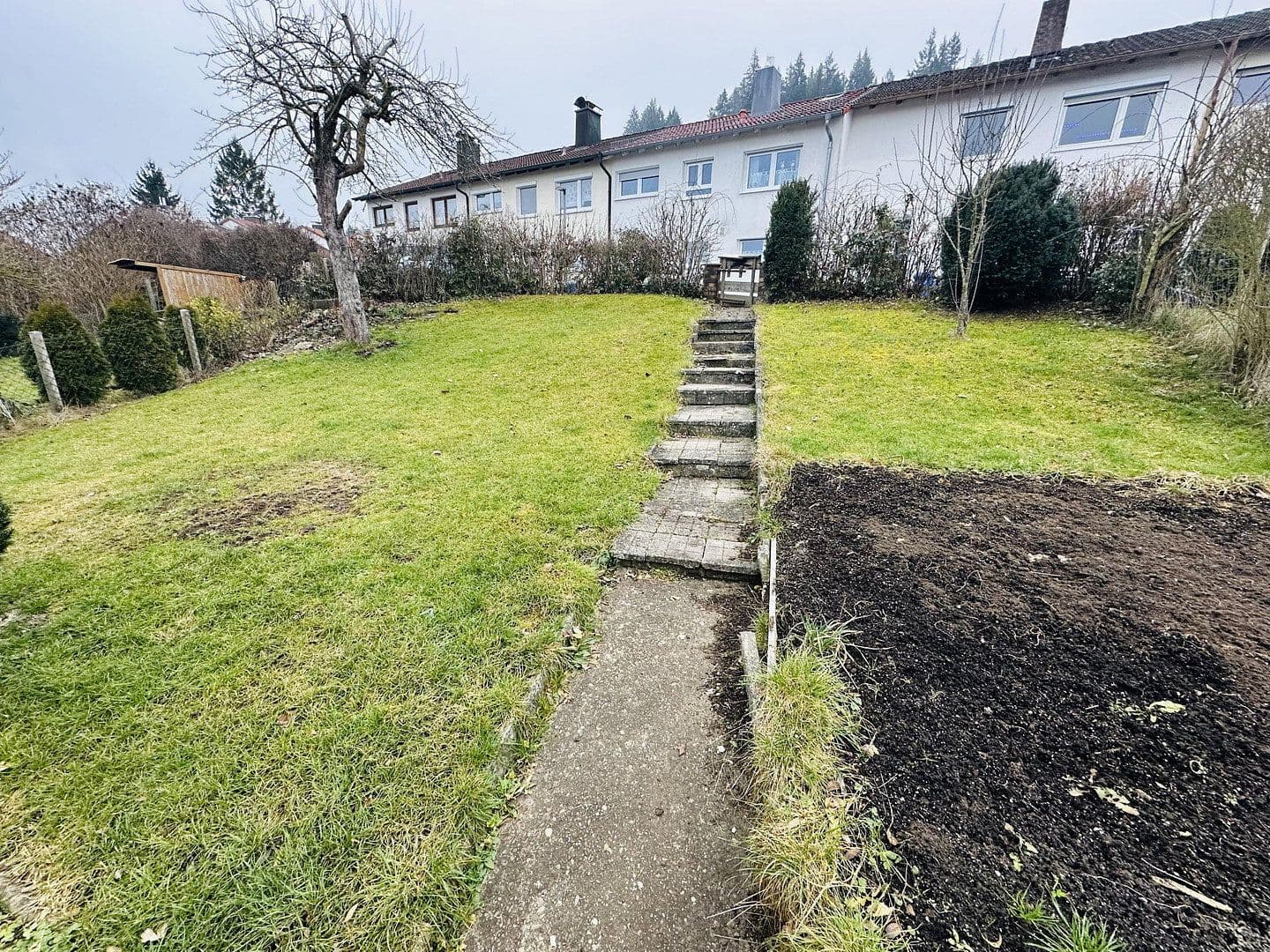 Prodej domu 115 m², pozemek 318 m², Aalen, Bádensko-Württembersko Prodej domu 115 m², pozemek 318 m², Aalen, Bádensko-Württembersko