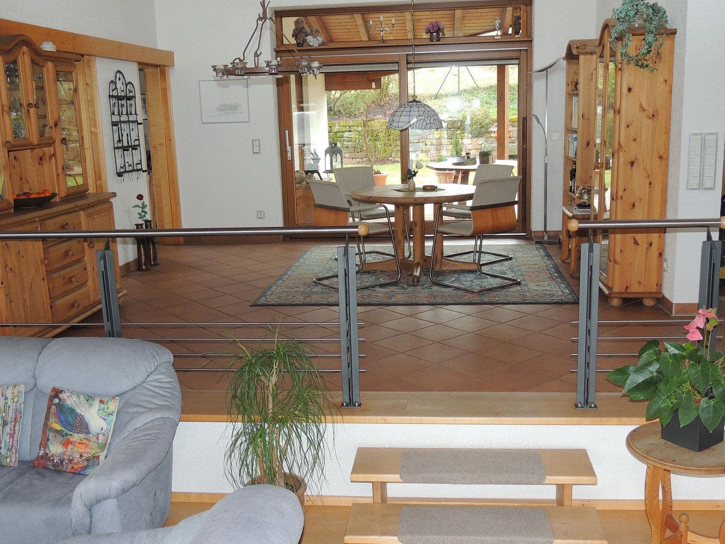 Prodej domu 181 m², pozemek 617 m², Hangstraße 18, Nünschweiler, Porýní-Falc Prodej domu 181 m², pozemek 617 m², Hangstraße 18, Nünschweiler, Porýní-Falc