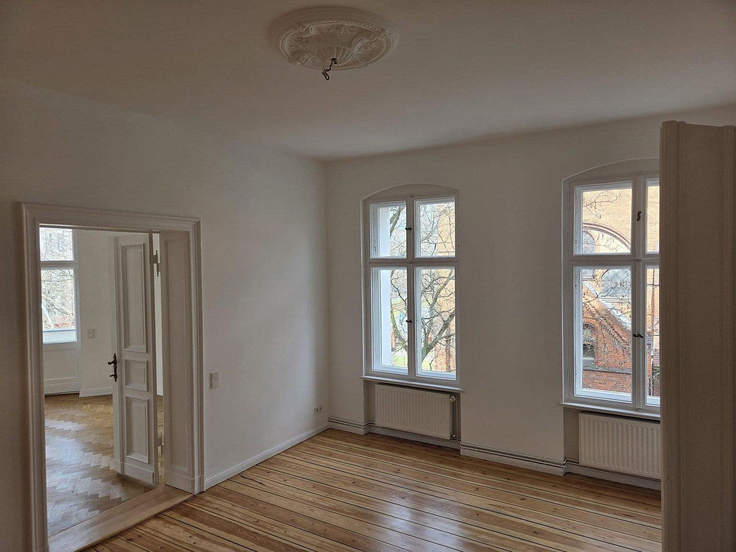 Pronájem bytu 4+1 137 m², Berlin, Berlín Pronájem bytu 4+1 137 m², Berlin, Berlín