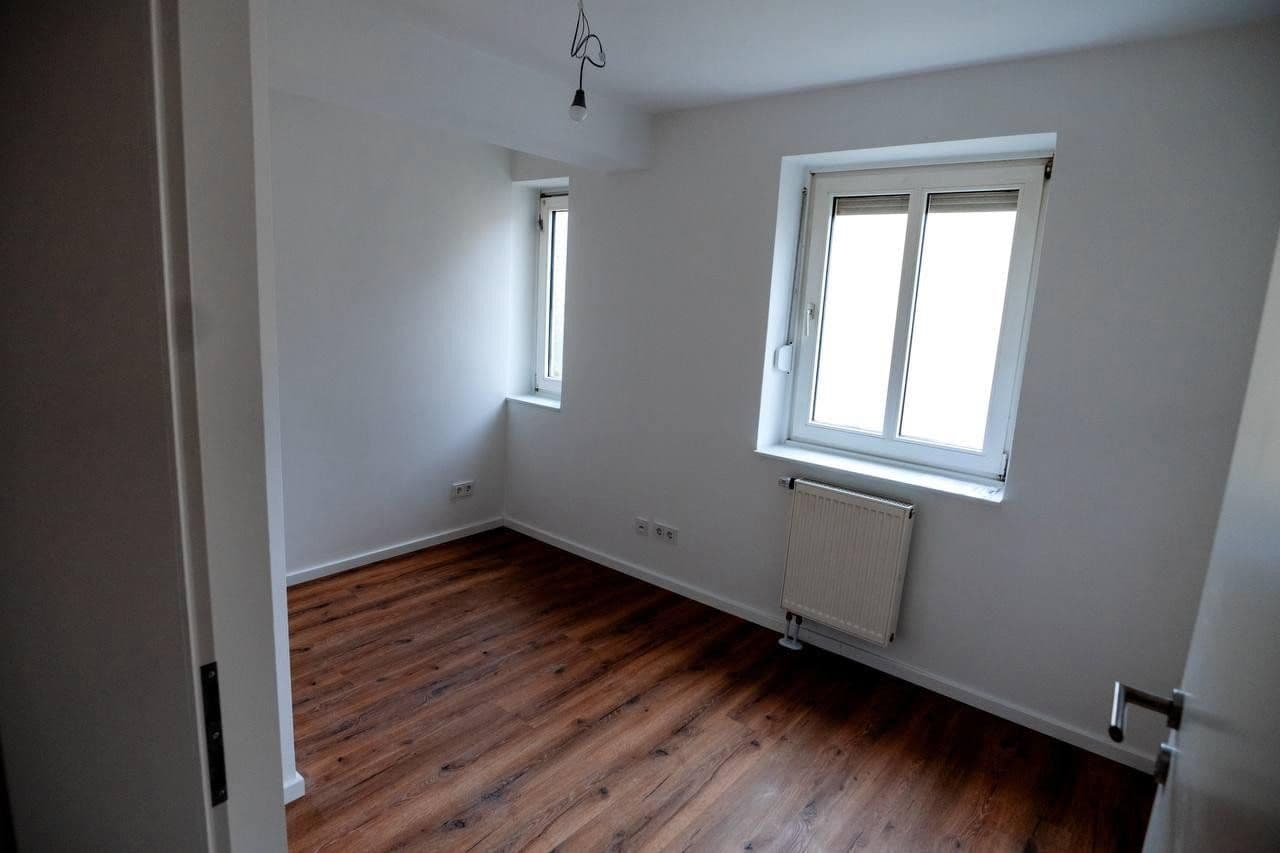 Pronájem bytu 2+kk 61 m², Klagenfurter Straße, München, Bavorsko Pronájem bytu 2+kk 61 m², Klagenfurter Straße, München, Bavorsko
