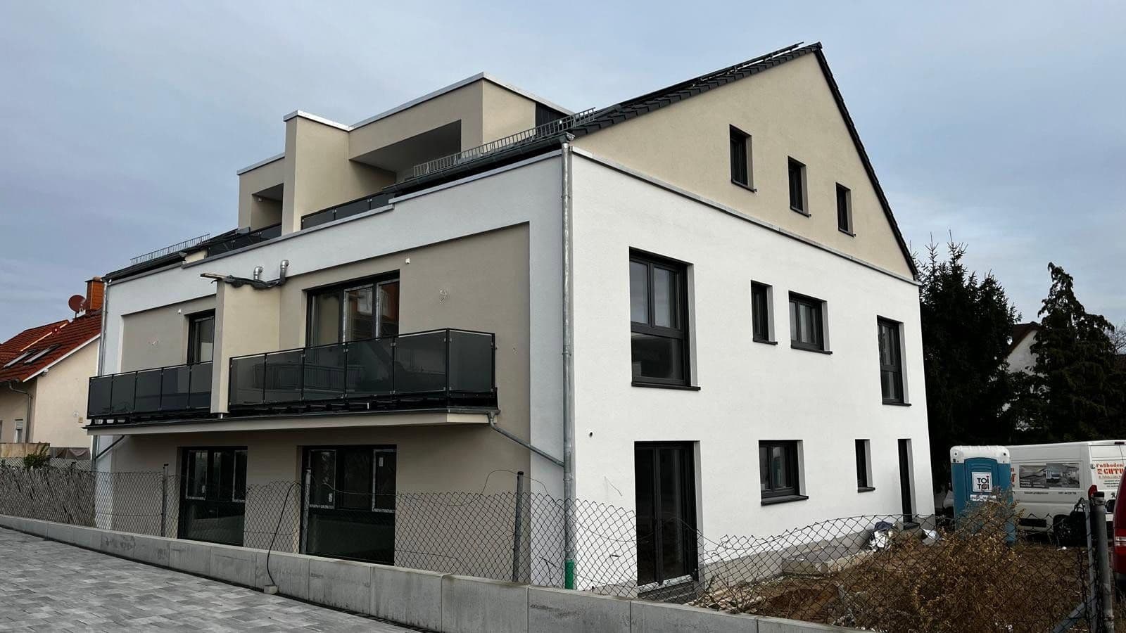 Pronájem bytu 4+1 132 m², Jügesheimer Weg 31, Seligenstadt, Hessen Pronájem bytu 4+1 132 m², Jügesheimer Weg 31, Seligenstadt, Hessen