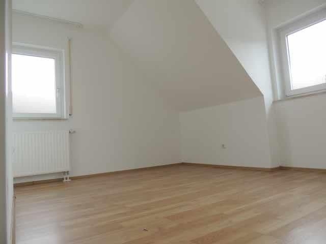 Pronájem bytu 3+kk 92 m², Mössingen, Bádensko-Württembersko Pronájem bytu 3+kk 92 m², Mössingen, Bádensko-Württembersko