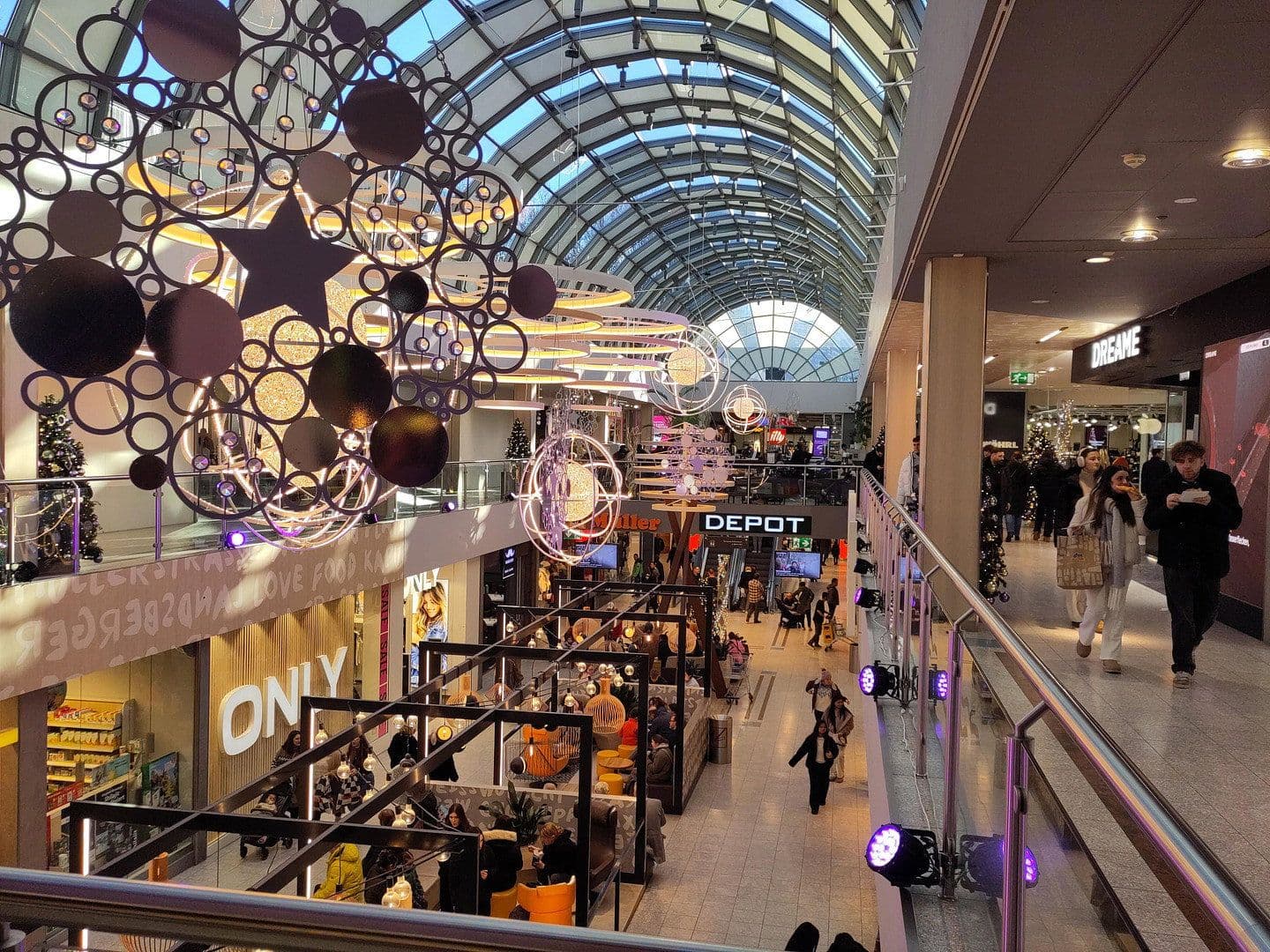 Prodej bytu 1+1 38 m², Riesstr. 65, München, Bavorsko Prodej bytu 1+1 38 m², Riesstr. 65, München, Bavorsko