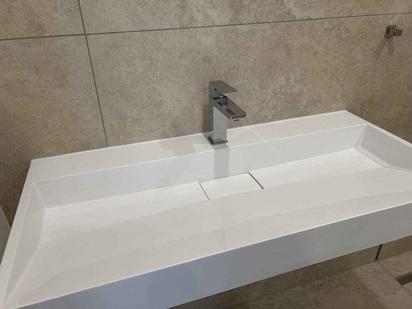 Pronájem bytu 3+1 108 m², Scheckertstrasse 2, Zell am Main, Bavorsko Pronájem bytu 3+1 108 m², Scheckertstrasse 2, Zell am Main, Bavorsko