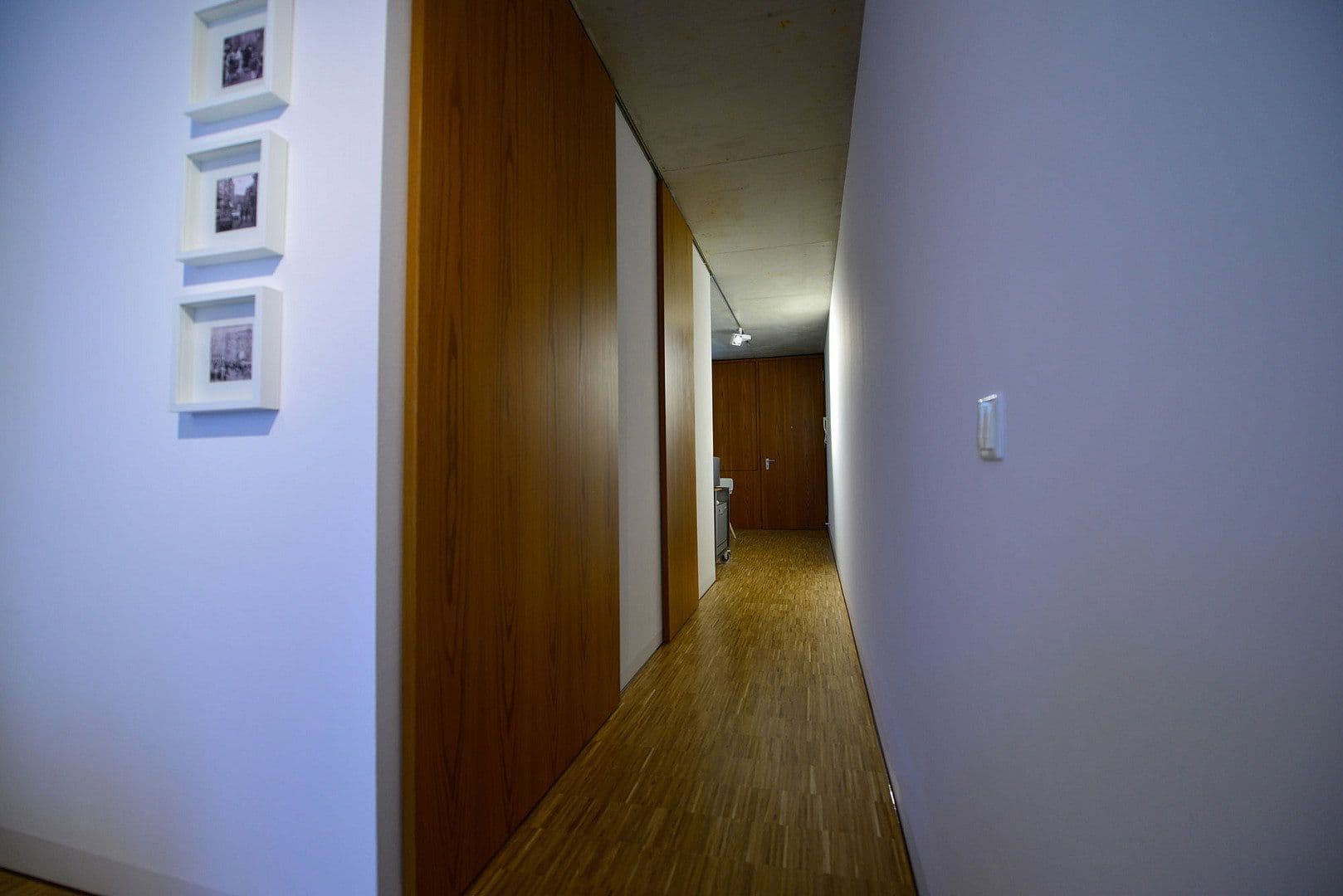 Pronájem bytu 1+kk 36 m², Köln, Severní Porýní-Vestfálsko Pronájem bytu 1+kk 36 m², Köln, Severní Porýní-Vestfálsko