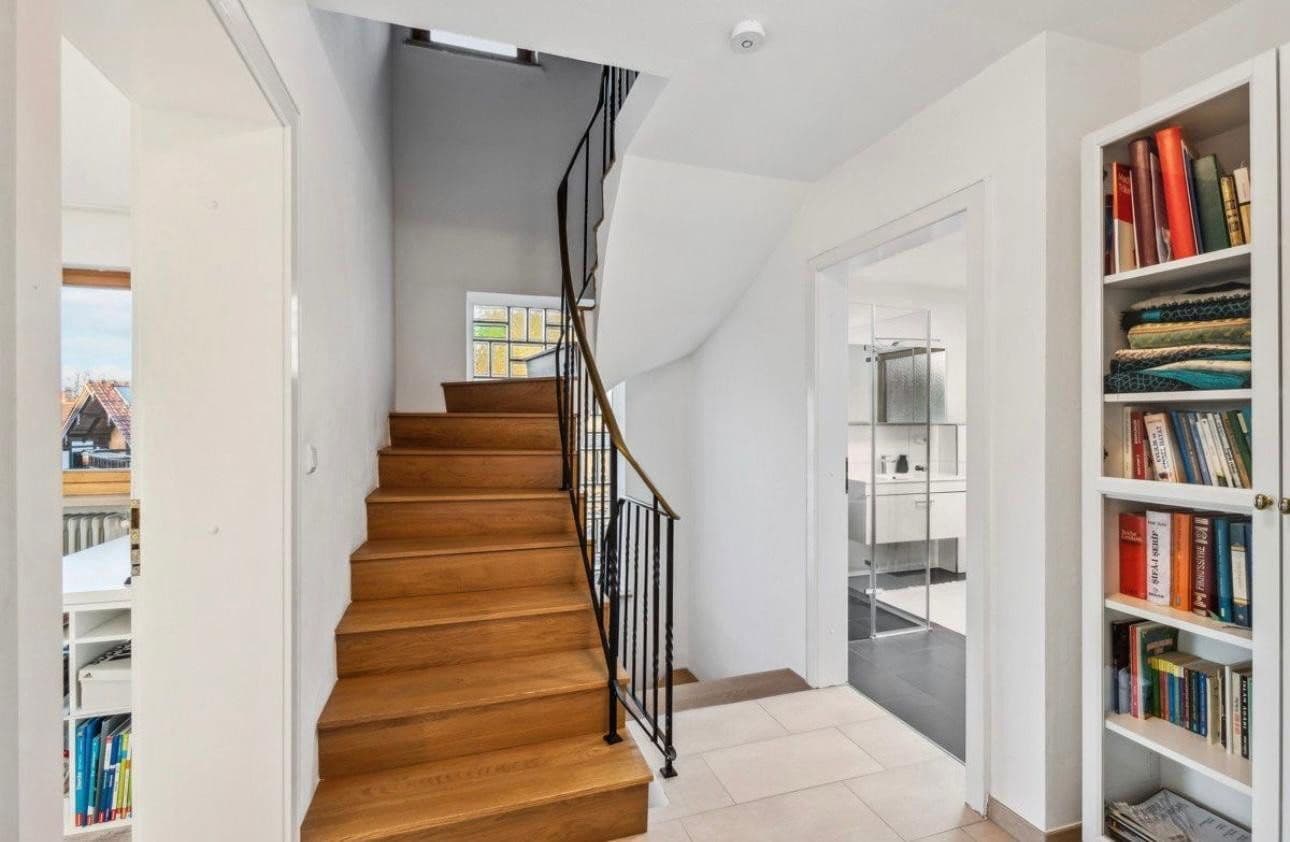 Prodej domu 133 m², pozemek 351 m², Birkenstraße 19, Miesbach, Bavorsko Prodej domu 133 m², pozemek 351 m², Birkenstraße 19, Miesbach, Bavorsko