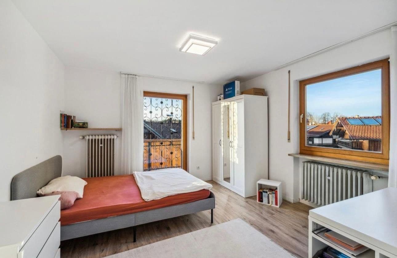 Prodej domu 133 m², pozemek 351 m², Birkenstraße 19, Miesbach, Bavorsko Prodej domu 133 m², pozemek 351 m², Birkenstraße 19, Miesbach, Bavorsko