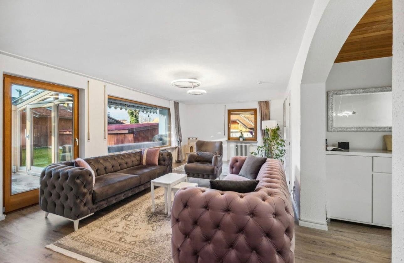 Prodej domu 133 m², pozemek 351 m², Birkenstraße 19, Miesbach, Bavorsko Prodej domu 133 m², pozemek 351 m², Birkenstraße 19, Miesbach, Bavorsko