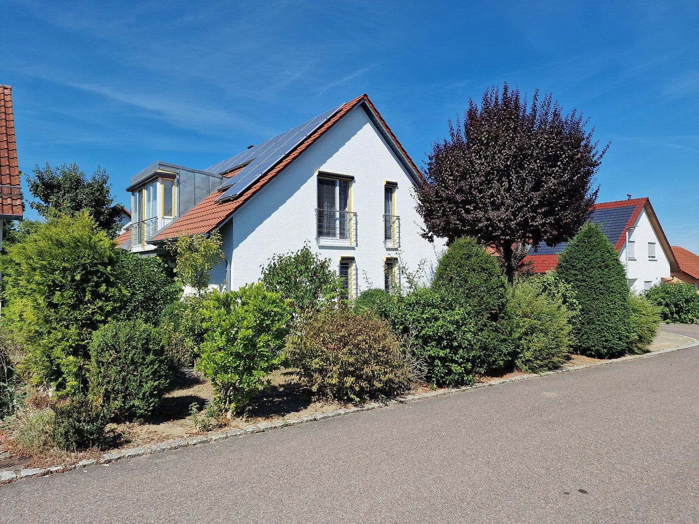 Prodej domu 265 m², pozemek 636 m², Heinrich-von-Vellberg-Weg 7, Vellberg, Bádensko-Württembersko Prodej domu 265 m², pozemek 636 m², Heinrich-von-Vellberg-Weg 7, Vellberg, Bádensko-Württembersko