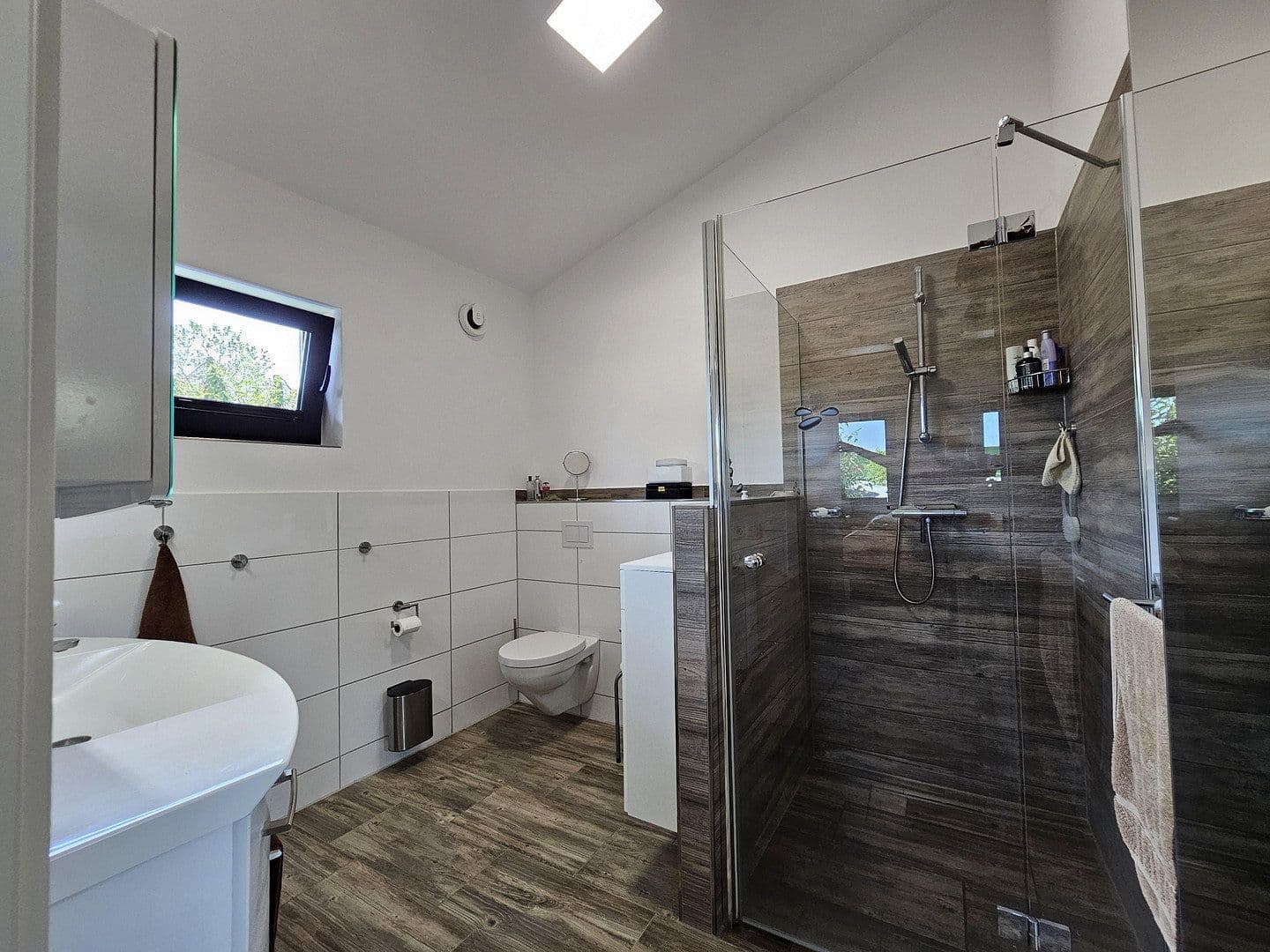 Prodej domu 200 m², pozemek 753 m², Saal, Mecklenburg-Vorpommern Prodej domu 200 m², pozemek 753 m², Saal, Mecklenburg-Vorpommern