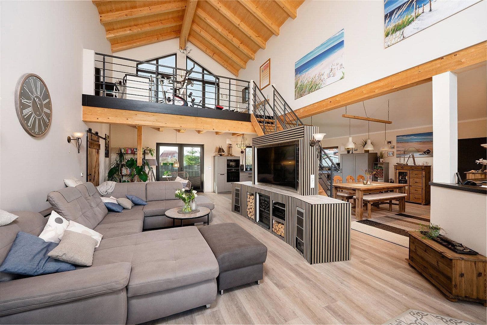 Prodej domu 200 m², pozemek 753 m², Saal, Mecklenburg-Vorpommern Prodej domu 200 m², pozemek 753 m², Saal, Mecklenburg-Vorpommern