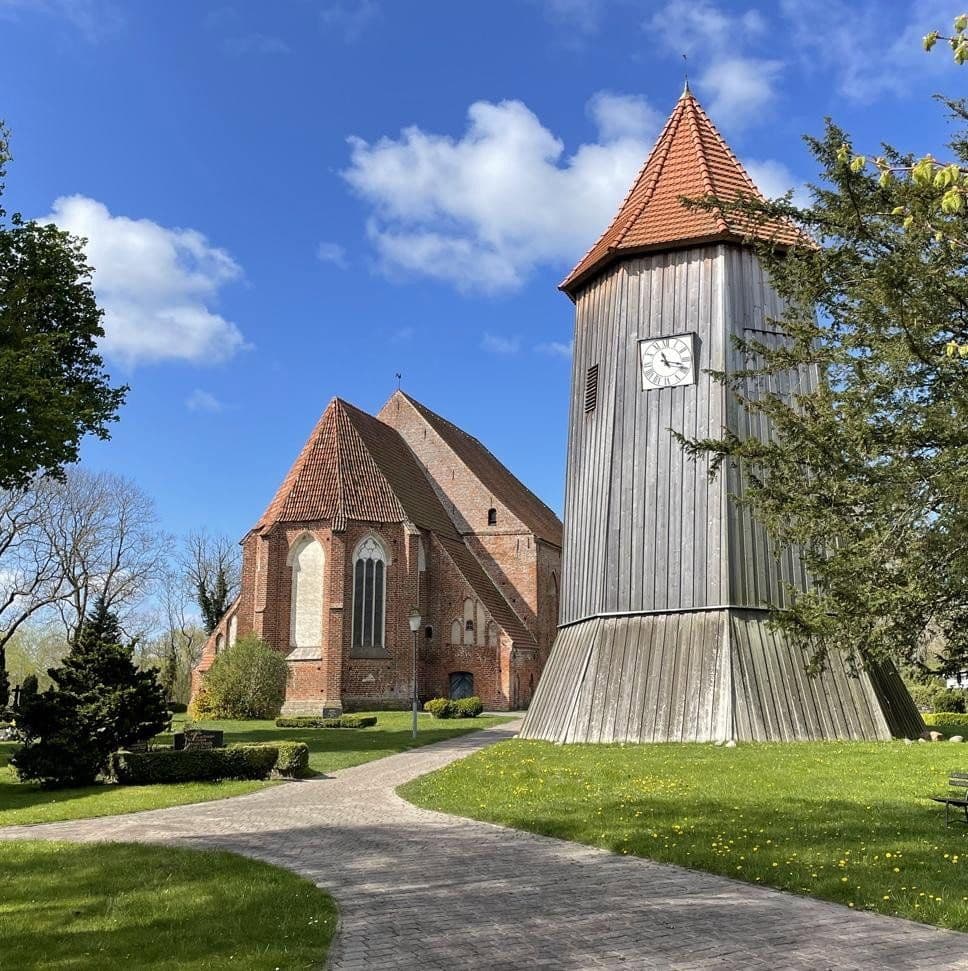 Prodej domu 200 m², pozemek 753 m², Saal, Mecklenburg-Vorpommern Prodej domu 200 m², pozemek 753 m², Saal, Mecklenburg-Vorpommern