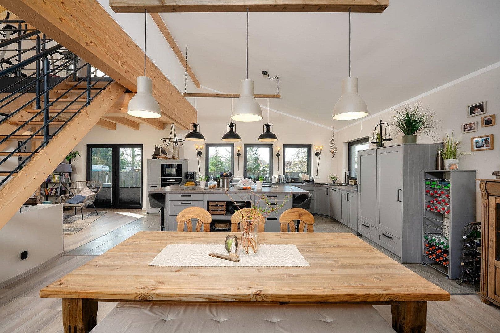 Prodej domu 200 m², pozemek 753 m², Saal, Mecklenburg-Vorpommern Prodej domu 200 m², pozemek 753 m², Saal, Mecklenburg-Vorpommern