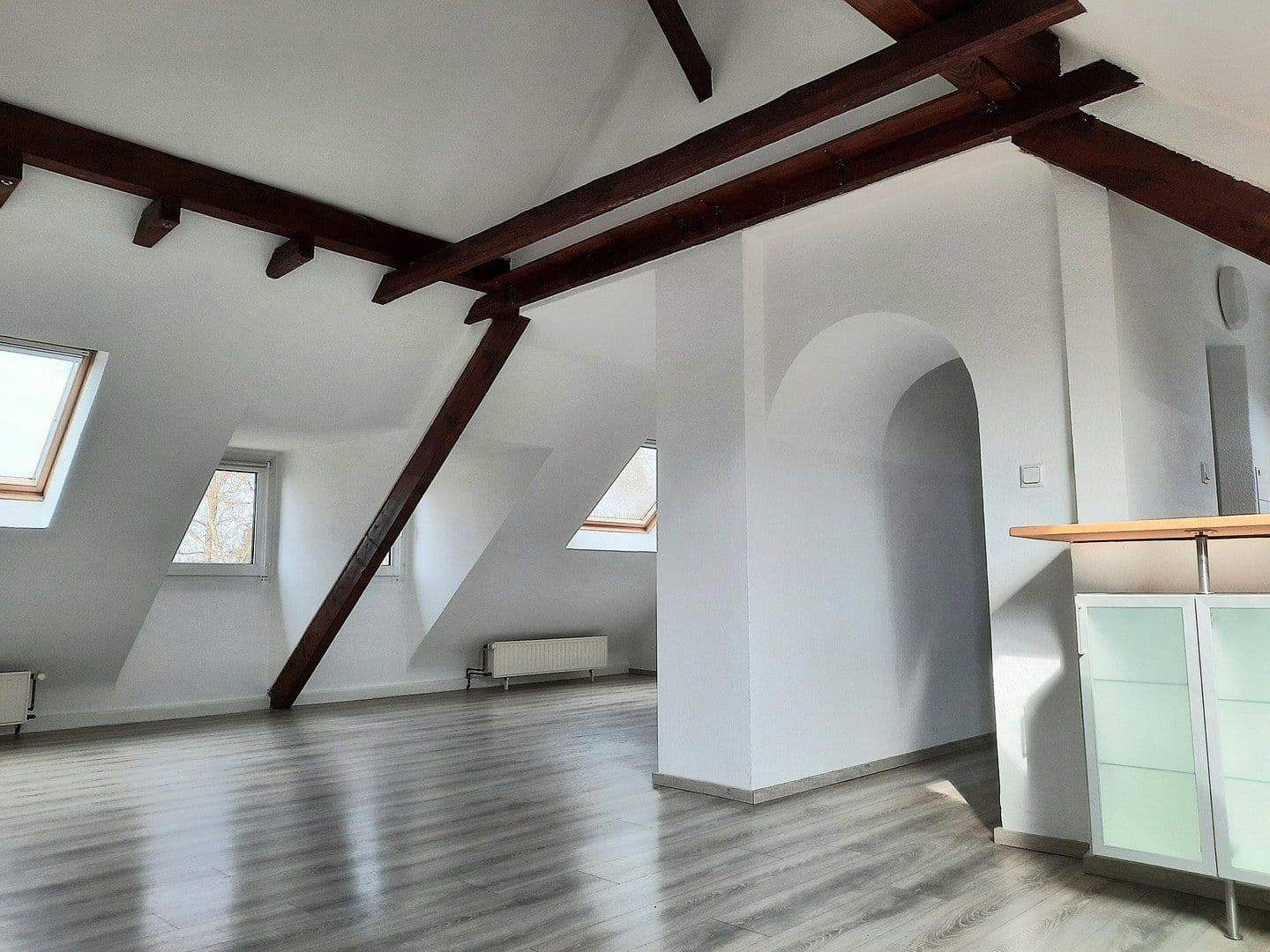 Pronájem bytu 3+1 83 m², Meerbusch, Severní Porýní-Vestfálsko Pronájem bytu 3+1 83 m², Meerbusch, Severní Porýní-Vestfálsko