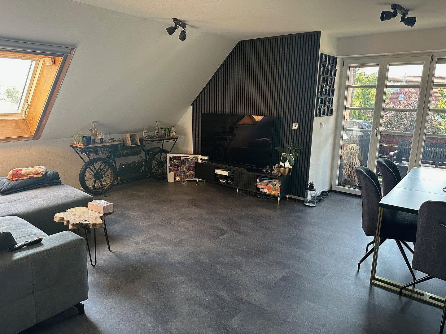 Prodej bytu 4+1 90 m², Hallbergmoos, Bavorsko Prodej bytu 4+1 90 m², Hallbergmoos, Bavorsko