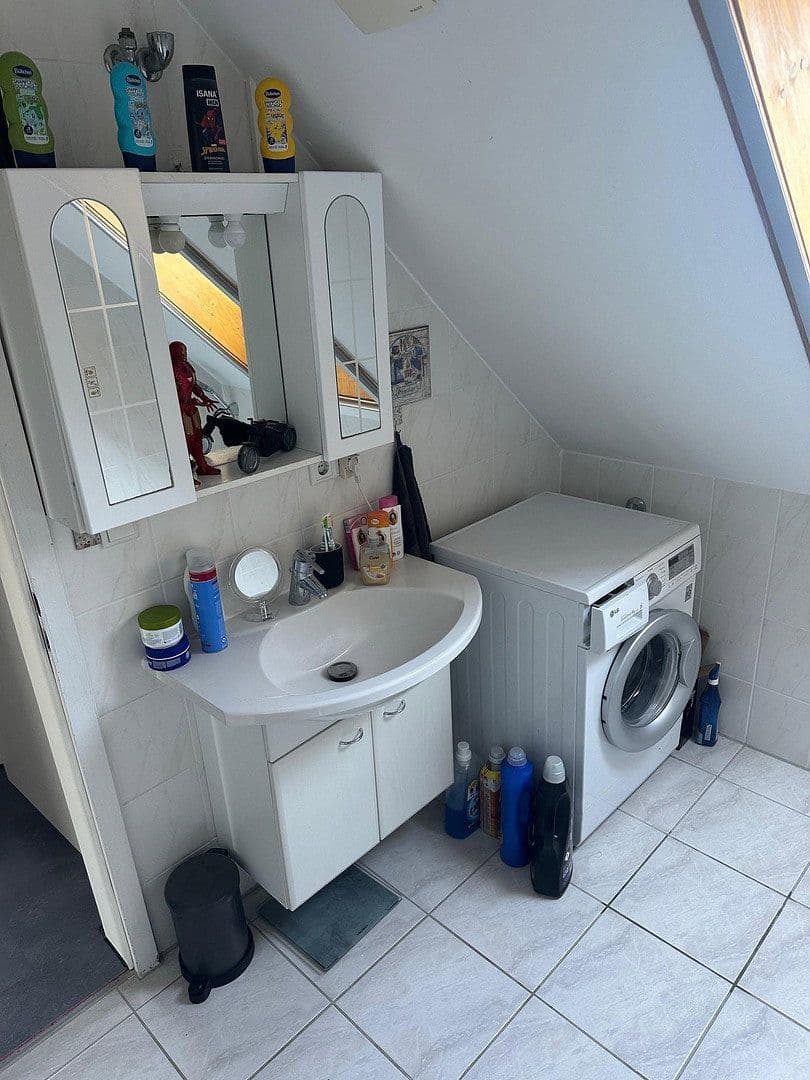 Prodej bytu 4+1 90 m², Hallbergmoos, Bavorsko Prodej bytu 4+1 90 m², Hallbergmoos, Bavorsko