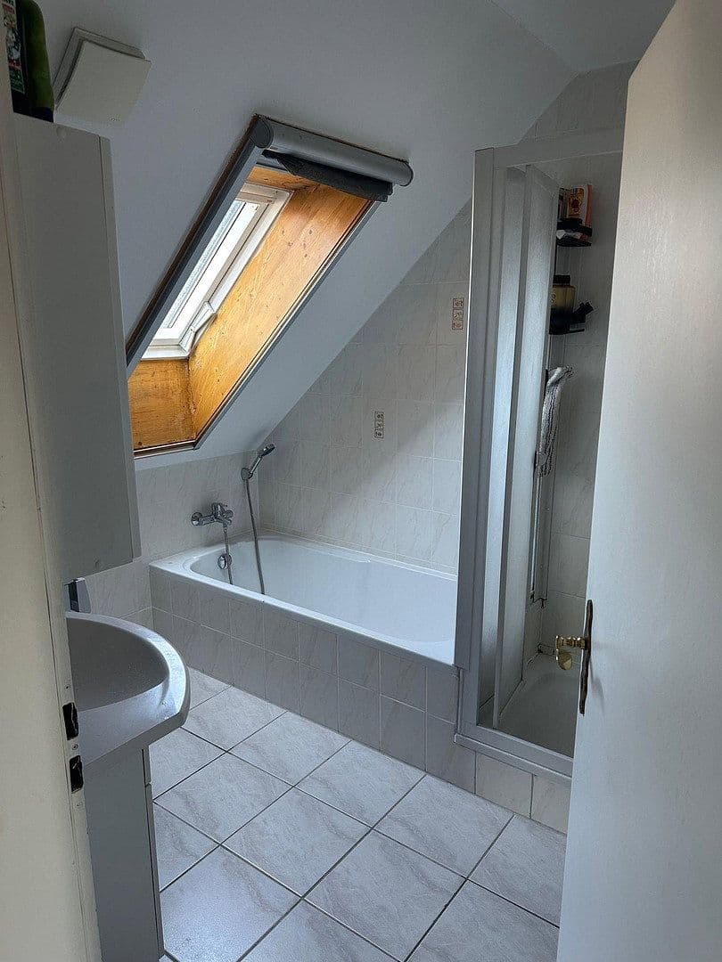 Prodej bytu 4+1 90 m², Hallbergmoos, Bavorsko Prodej bytu 4+1 90 m², Hallbergmoos, Bavorsko