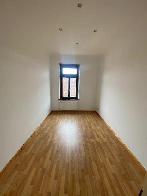 Pronájem bytu 3+1 84 m², Landau, Porýní-Falc Pronájem bytu 3+1 84 m², Landau, Porýní-Falc