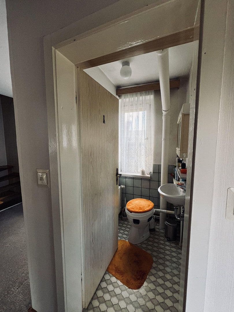 Prodej domu 116 m², pozemek 891 m², Rhönblick, Durynsko Prodej domu 116 m², pozemek 891 m², Rhönblick, Durynsko