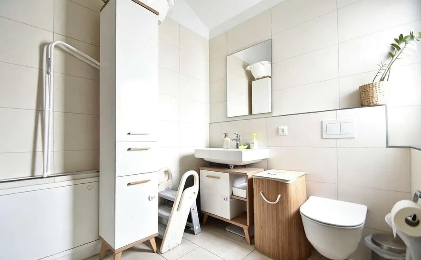 Pronájem bytu 3+kk 71 m², Stuttgart-Plieningen, Bádensko-Württembersko Pronájem bytu 3+kk 71 m², Stuttgart-Plieningen, Bádensko-Württembersko