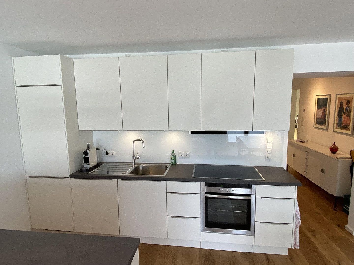 Pronájem bytu 3+1 80 m², Bernhardstr. 147, Köln, Severní Porýní-Vestfálsko Pronájem bytu 3+1 80 m², Bernhardstr. 147, Köln, Severní Porýní-Vestfálsko