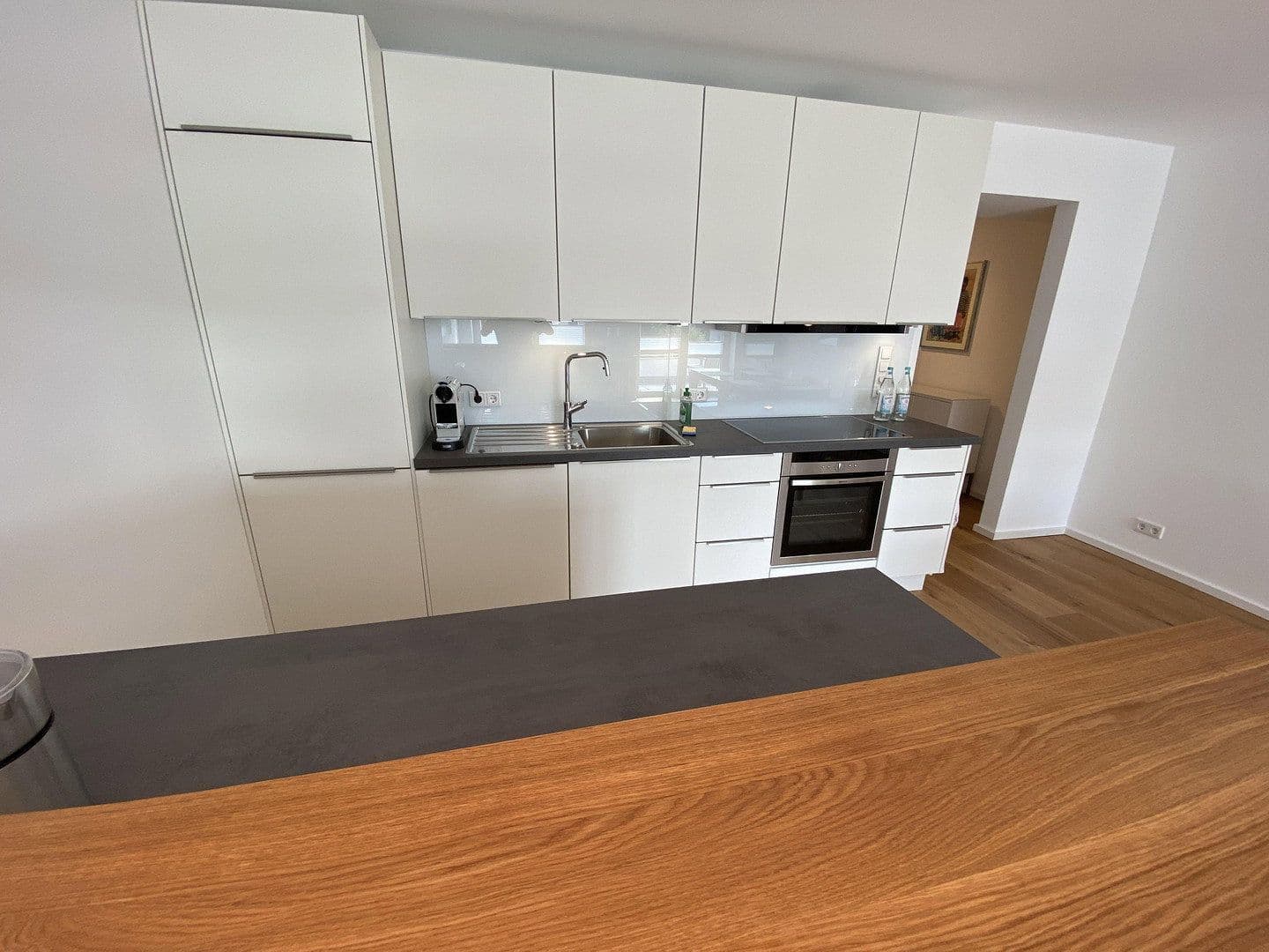 Pronájem bytu 3+1 80 m², Bernhardstr. 147, Köln, Severní Porýní-Vestfálsko Pronájem bytu 3+1 80 m², Bernhardstr. 147, Köln, Severní Porýní-Vestfálsko