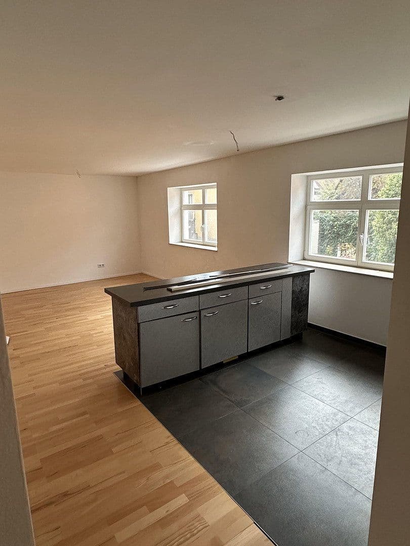 Prodej bytu 2+kk 56 m², Roth, Bavorsko Prodej bytu 2+kk 56 m², Roth, Bavorsko