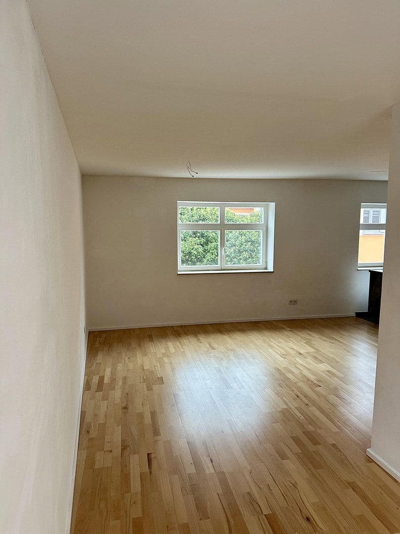 Prodej bytu 2+kk 56 m², Roth, Bavorsko Prodej bytu 2+kk 56 m², Roth, Bavorsko