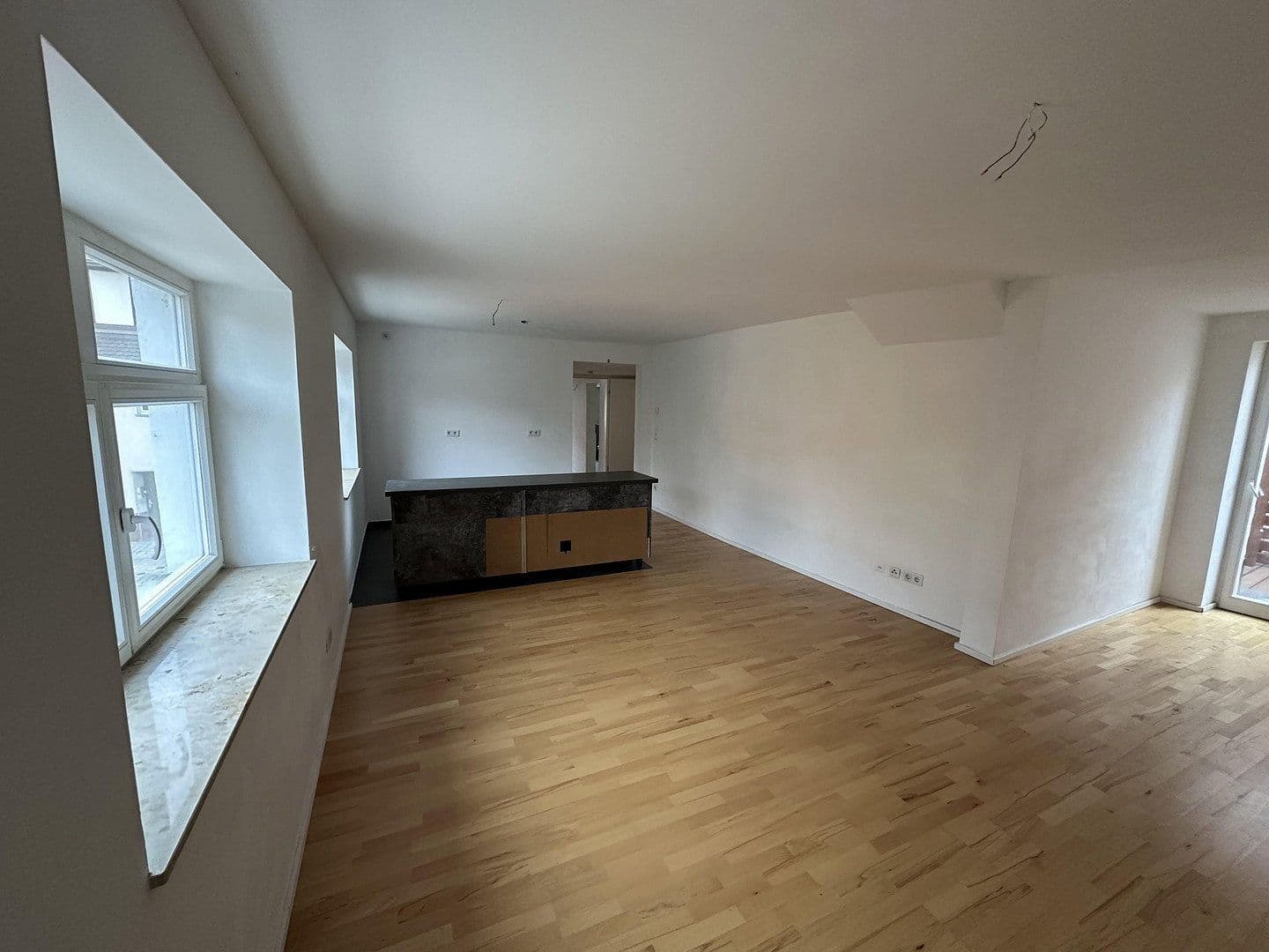 Prodej bytu 2+kk 56 m², Roth, Bavorsko Prodej bytu 2+kk 56 m², Roth, Bavorsko