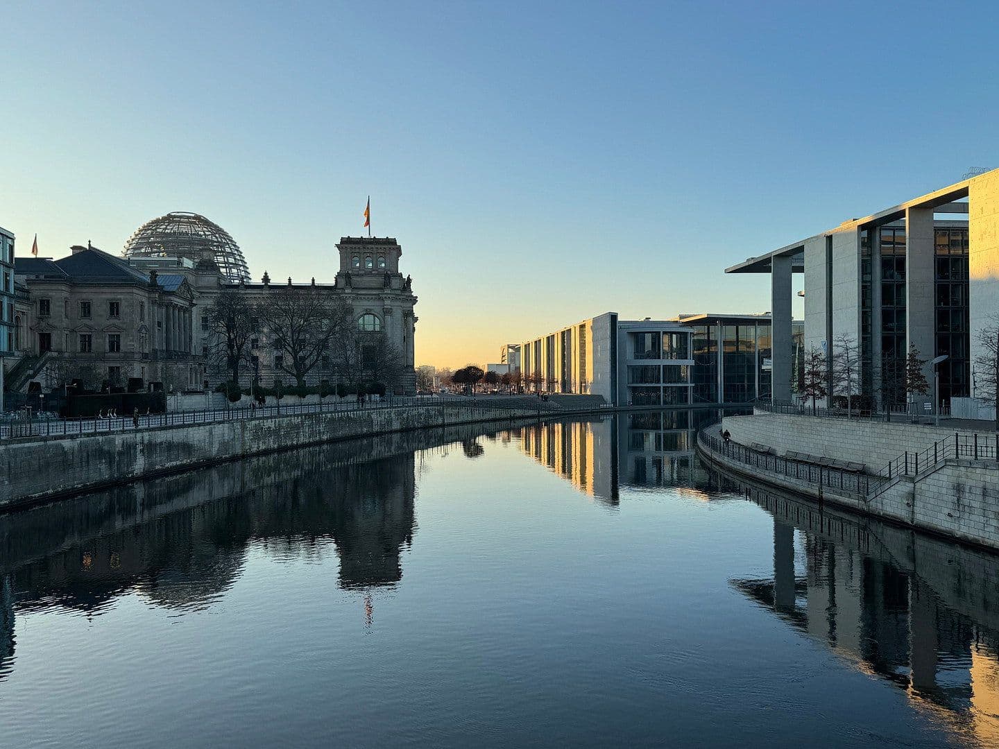 Prodej bytu 5+1 198 m², Albrechtstraße, Berlin, Berlín Prodej bytu 5+1 198 m², Albrechtstraße, Berlin, Berlín