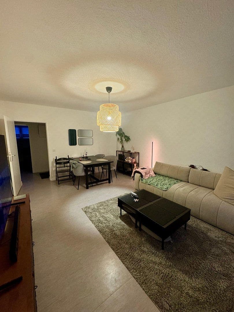 Pronájem bytu 4+1 80 m², Nordstr. 29, Steinau an der Straße, Hessen Pronájem bytu 4+1 80 m², Nordstr. 29, Steinau an der Straße, Hessen