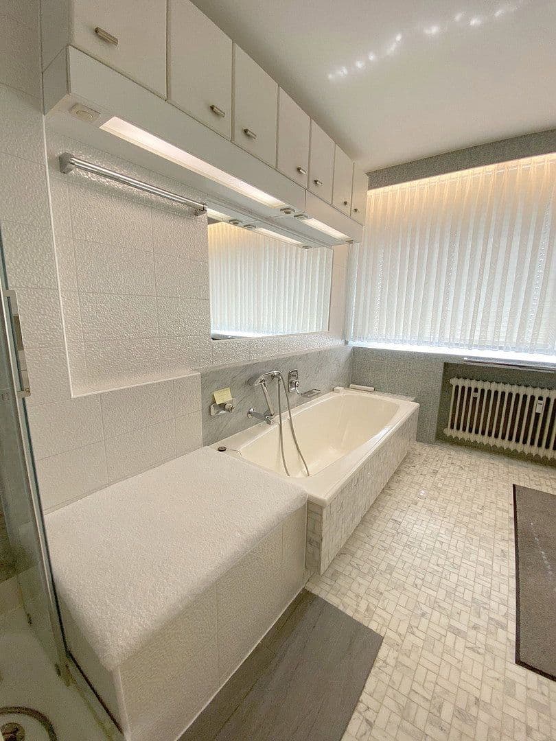 Pronájem kanceláře 245 m², Kneippstraße 9, Würselen, Severní Porýní-Vestfálsko Pronájem kanceláře 245 m², Kneippstraße 9, Würselen, Severní Porýní-Vestfálsko