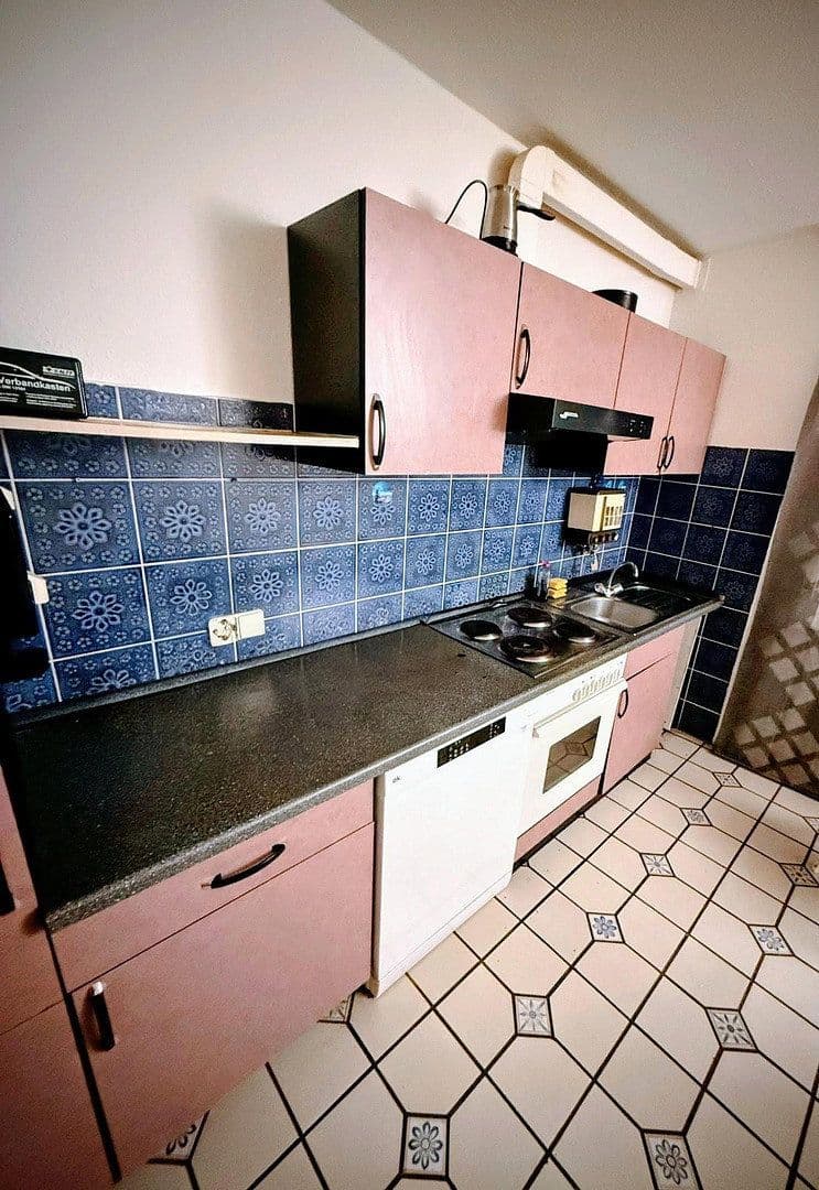 Pronájem bytu 5+1 136 m², Kaiserslautern-Morlautern, Porýní-Falc Pronájem bytu 5+1 136 m², Kaiserslautern-Morlautern, Porýní-Falc