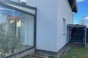 Prodej domu 134 m², pozemek 319 m², Wesseling, Severní Porýní-Vestfálsko Prodej domu 134 m², pozemek 319 m², Wesseling, Severní Porýní-Vestfálsko